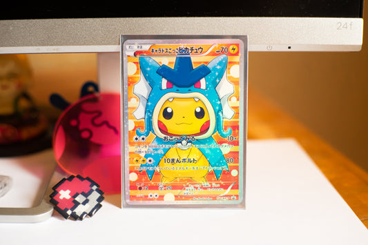 Replica Holographic Full Art Cosplay Pikachu - Gyarados